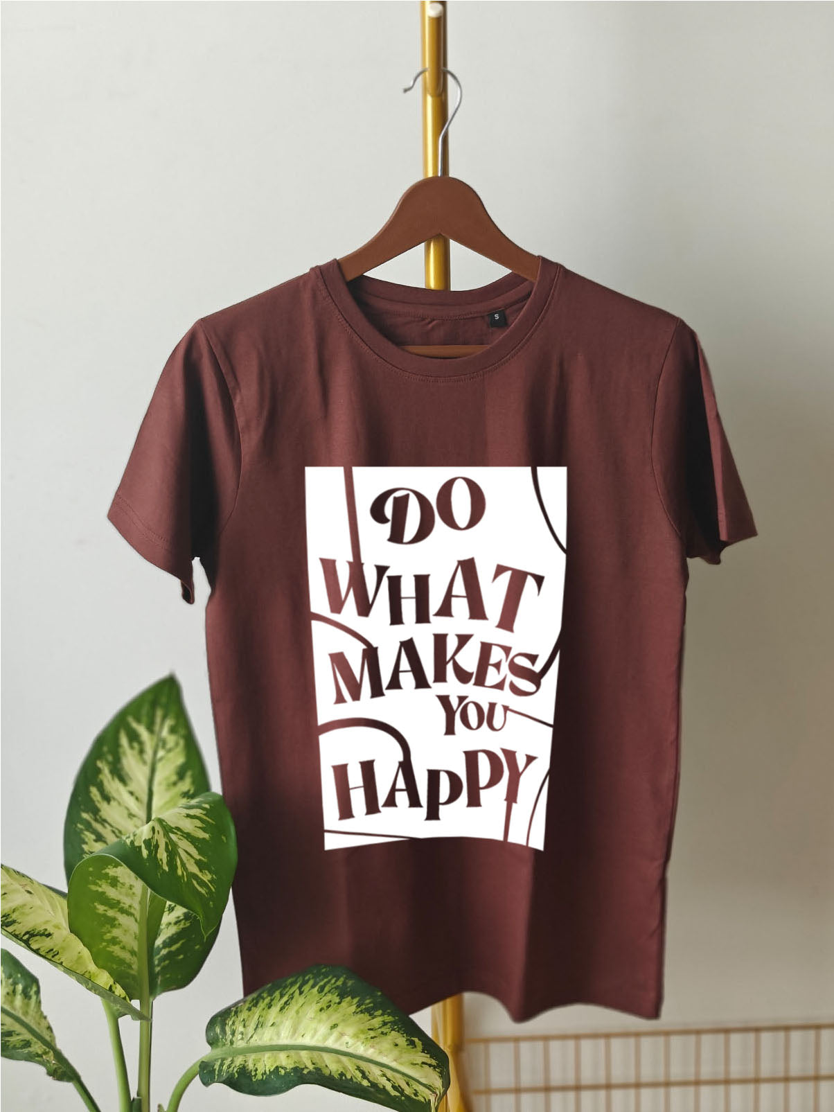 DO WHAT MAKES YOU HAPPY : Unisex Regular T-shirt