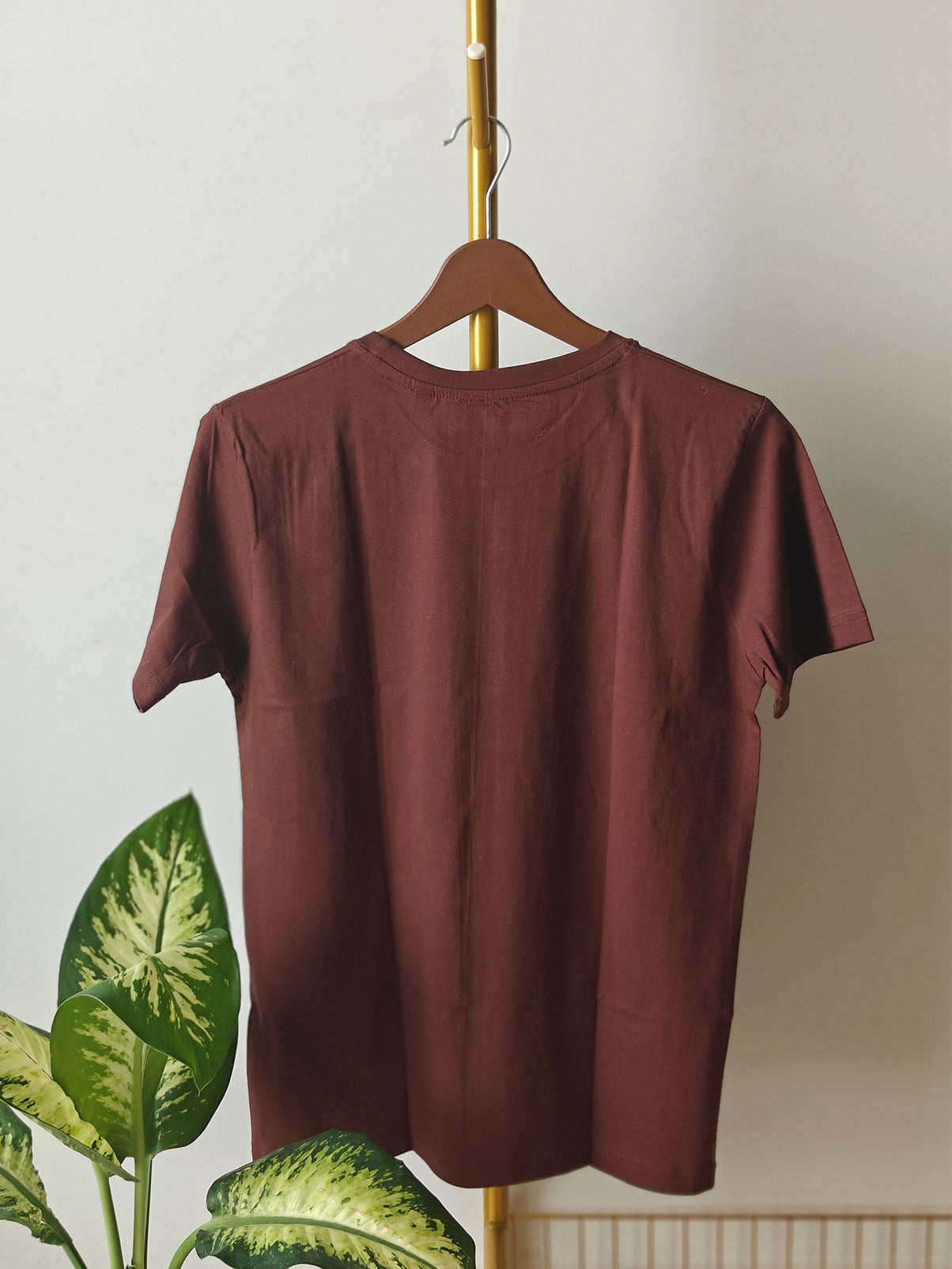 Solid Brown : Unisex Regular T-shirt