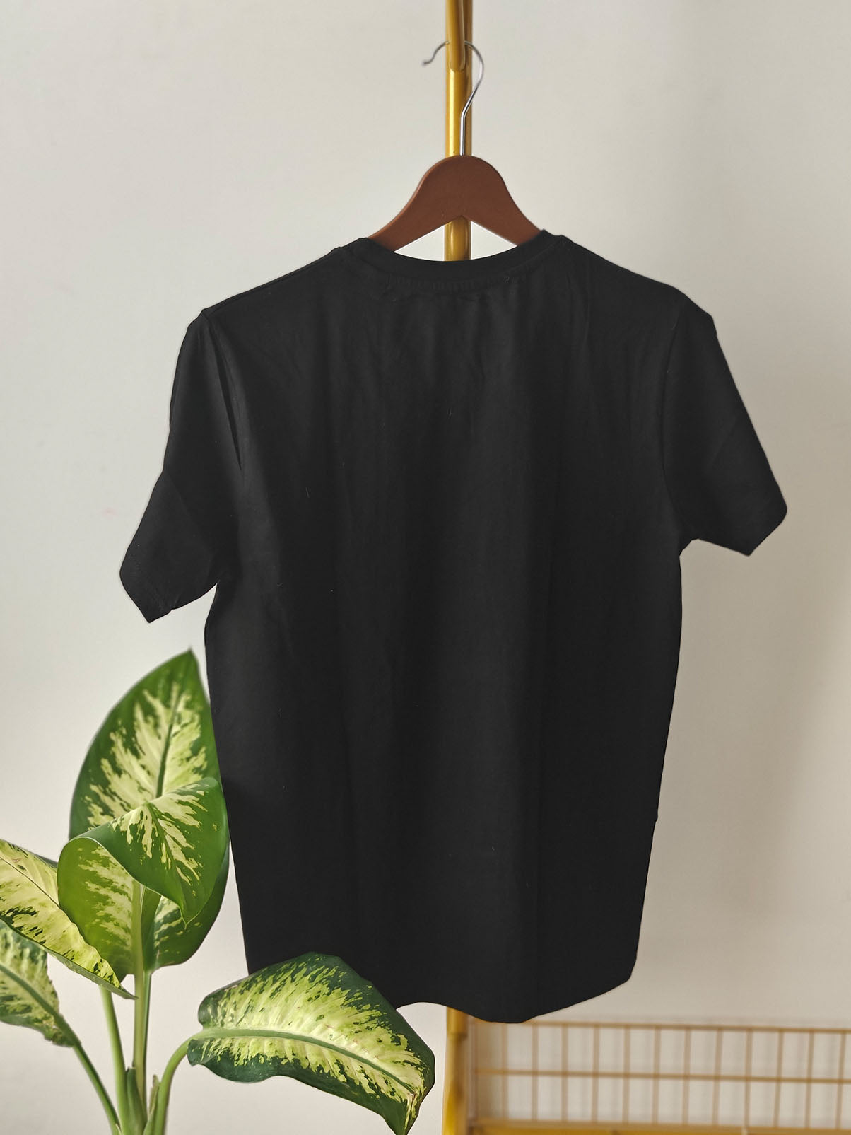 BLOOMING : Unisex Regular T-shirt