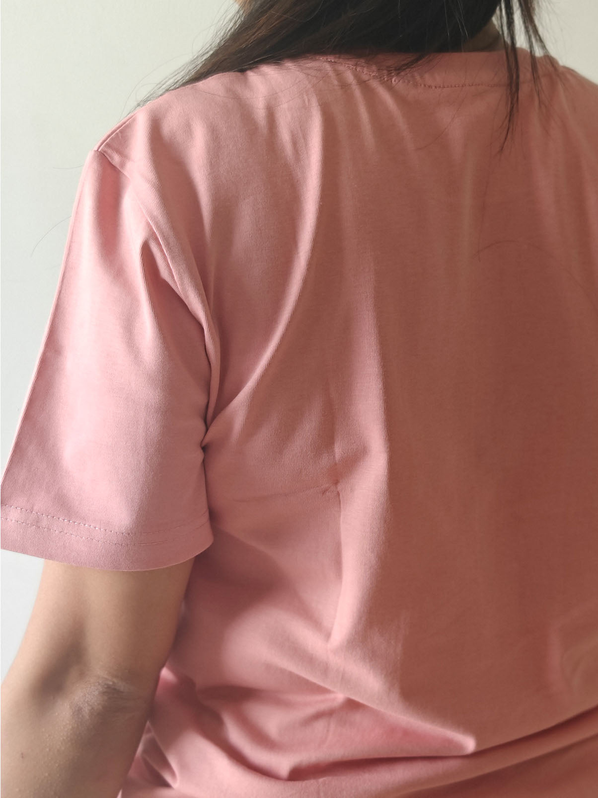 NOI NOI : Unisex Regular T-shirt